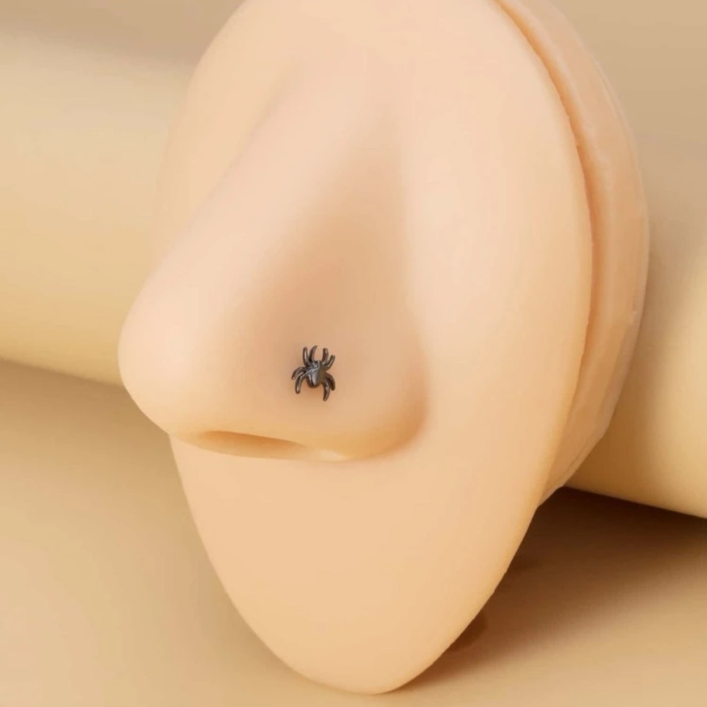 Spider nose ring - Picture 2 of 5